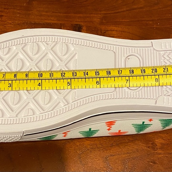 Holiday Shoes🎄 - Picture 4 of 4